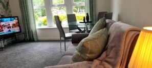 舒适公寓 | 1 多间卧室、熨斗/熨衣板、免费 WiFi