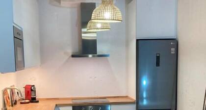 Loft muy Espacioso a 15 Minutos del Centro de Barcelona