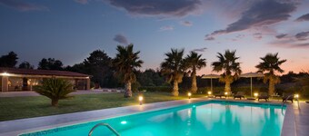 Malibu One - Unique villa for large groups of people.