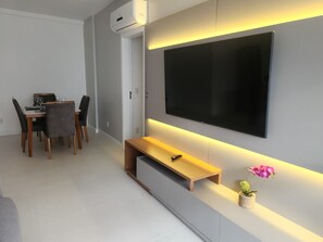 Dining - Florianopolis. Hermoso Departamento a Metros del mar (Canasvieiras Florianópolis)