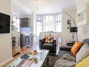 DVD player - Midtown - Manhattan House (Llandudno)