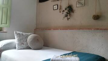 3 bedrooms, iron/ironing board, travel cot, free WiFi