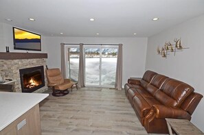 Condo, 3 quartos | Parte interna