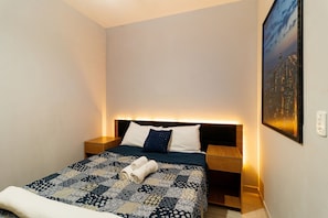 Gallery Apartment | 1 bedroom, iron/ironing board, free WiFi