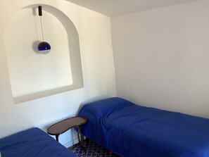 3 makuuhuonetta, Wi-Fi, vuodevaatteet