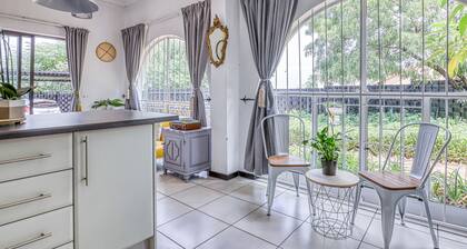 Chic Midtown Studio-1 Bed-solar-pool-fibre-samrand