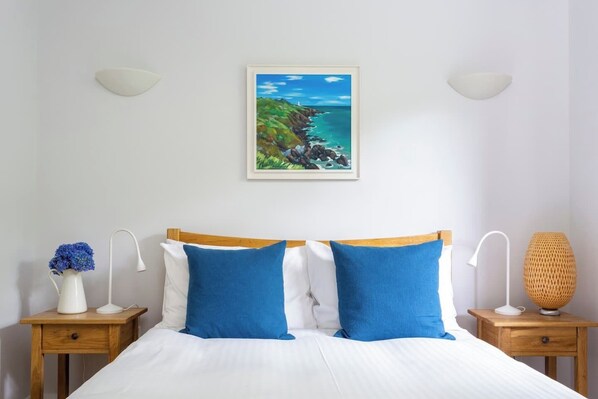 3 bedrooms, iron/ironing board, travel cot, free WiFi