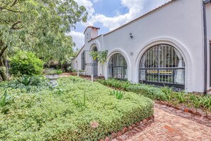 Apartment, 1 Bedroom, Accessible, Smoking | Exterior - The Cottage-1 Bed-pool-bbq-fibre-solar-samrand (Centurion)