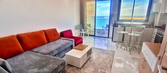 "the Sea View La Vue Mer"