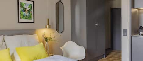 XtraSmart Apartment, 1 Queen Bed, Kitchen (Full Kitchen) | Caja de seguridad en la habitación y escritorio