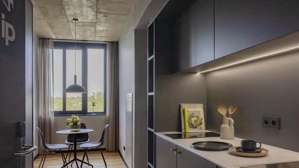 Microwave, stovetop, dishwasher, electric kettle - ipartment Leverkusen @HOME by Best Western (Leverkusen)