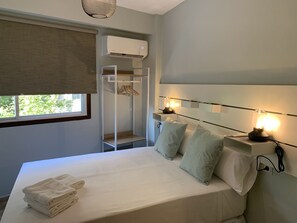 3 Schlafzimmer, Bügeleisen/Bügelbrett