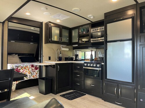 Lake Huron RV Rental with Boat slip