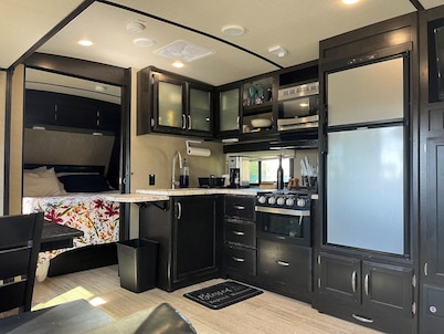 Lake Huron RV Rental with Boat slip