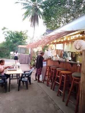 Restaurant - 8hotel (Bantayan)