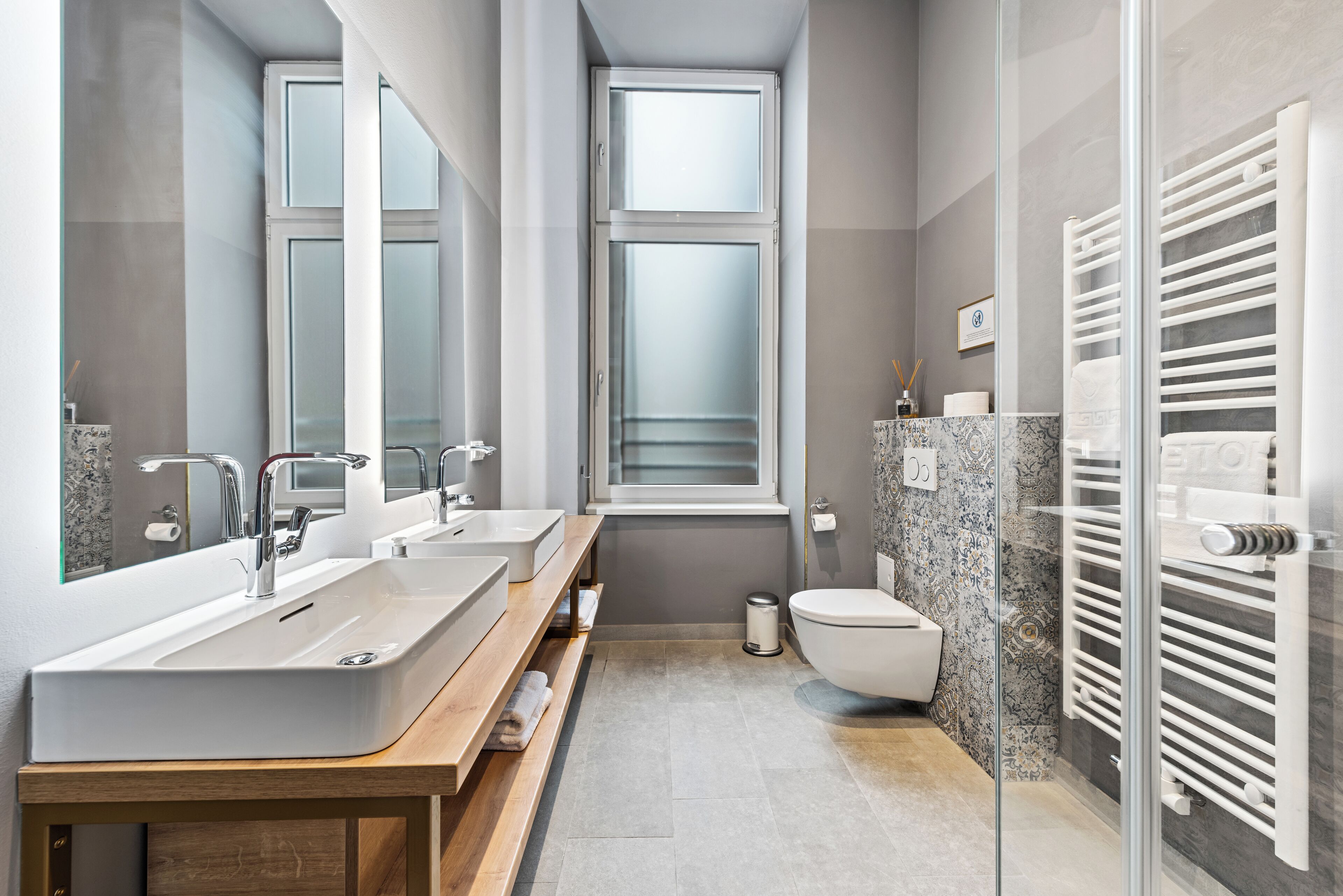 Exclusive Condo, 2 Bedrooms, Non Smoking, Courtyard View | Bathroom | Shower, hair dryer, towels