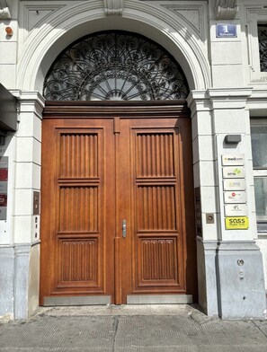 Fachada de la propiedad