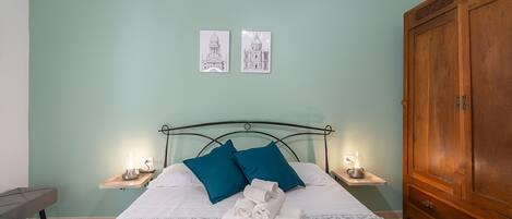 2 chambres, accĂšs au Wi-Fi (inclus), literie fournie