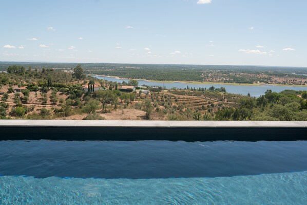 Udendørs pool