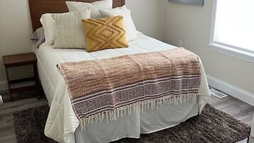 4 makuuhuonetta, Wi-Fi, vuodevaatteet