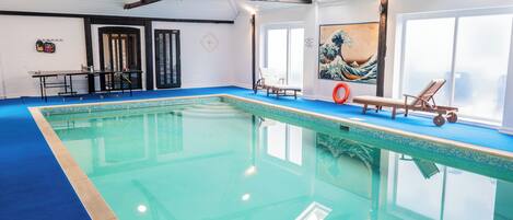 Piscine couverte, piscine chauffée