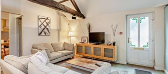 2 Bed Barn conversion