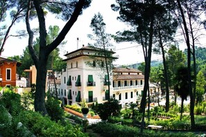 Exterior - Balneario de Cofrentes (Cofrentes)