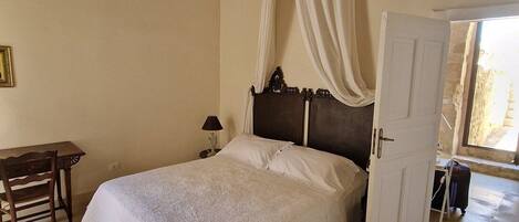 2 soverom, wi-fi og sengetøy