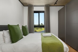 1 bedroom, in-room safe, iron/ironing board, internet
