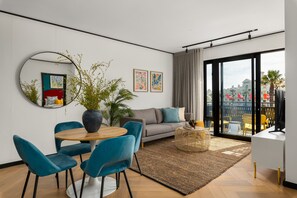 TV - Colourful and Bright in New Development | Generator (Cape Town)
