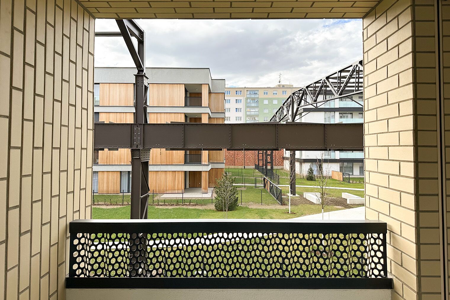 Apartment, 2 Bedrooms, Smoking, Balcony | Property grounds