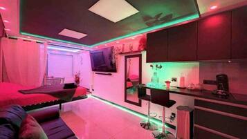 Schreibtisch, Bettwäsche