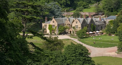 THE PIG at Combe - Devon