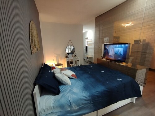 Studio Terrasse Parking Douche Clim Rénové