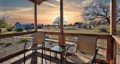 Wine Country Cottage With Scenic Hill Country Views