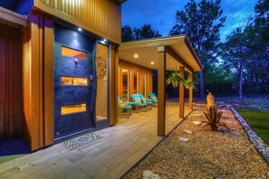 Property grounds - Casa Terracotta and Casa Pennington (Wimberley)