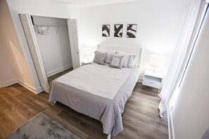 1 bedroom, desk, iron/ironing board, WiFi