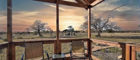 Ferienhaus, 2 Queen-Betten, Terrasse (871 Old Harper #2) | Unterkunftsgelände