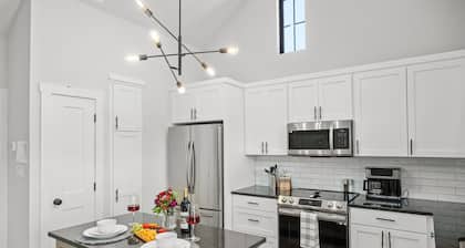 The Mertzes Digs With Hot Tub