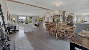 Cottage, Multiple Beds, Hot Tub, River View (3565 Morris Rnch Cmb) | Dining - Rivers Edge Cottages With Hot Tub (Fredericksburg)