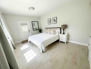 6 bedrooms, desk, iron/ironing board, free WiFi - Hot Tub + Mtn Views • 6BR 3BA • ~15 Min to PSU (Julian)