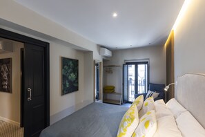 公寓, 城市景觀 | 高級寢具、羽絨被、記憶床墊、筆電工作空間