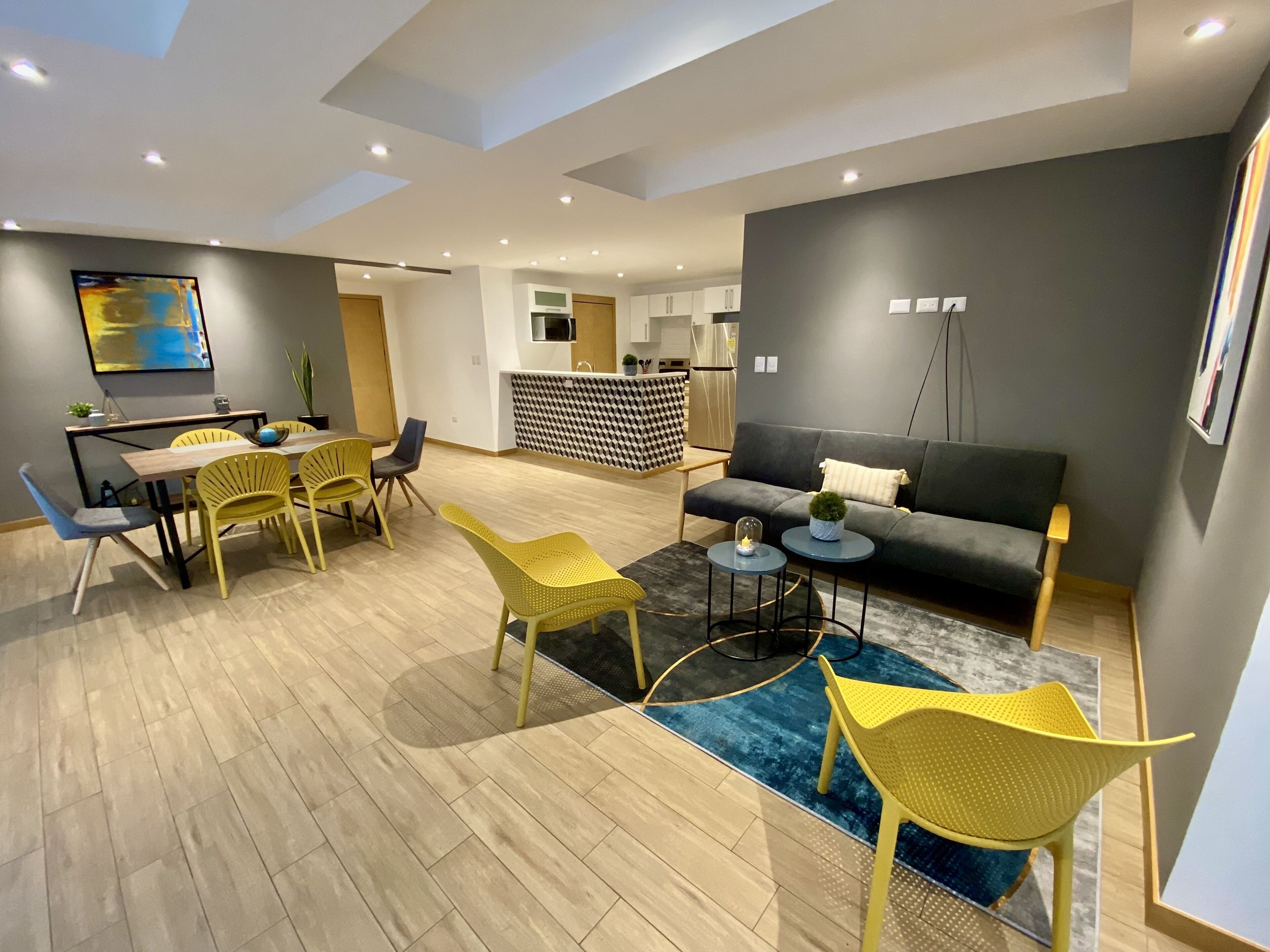 المنشأة من الداخل