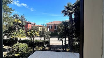 Singola Classic | Una scrivania, Wi-Fi gratuito, lenzuola