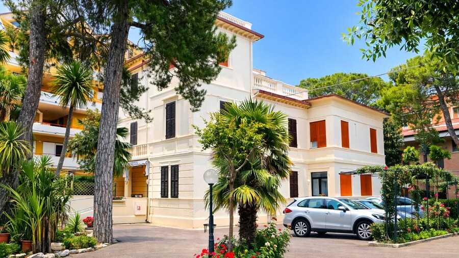 Hotel Villa Pina