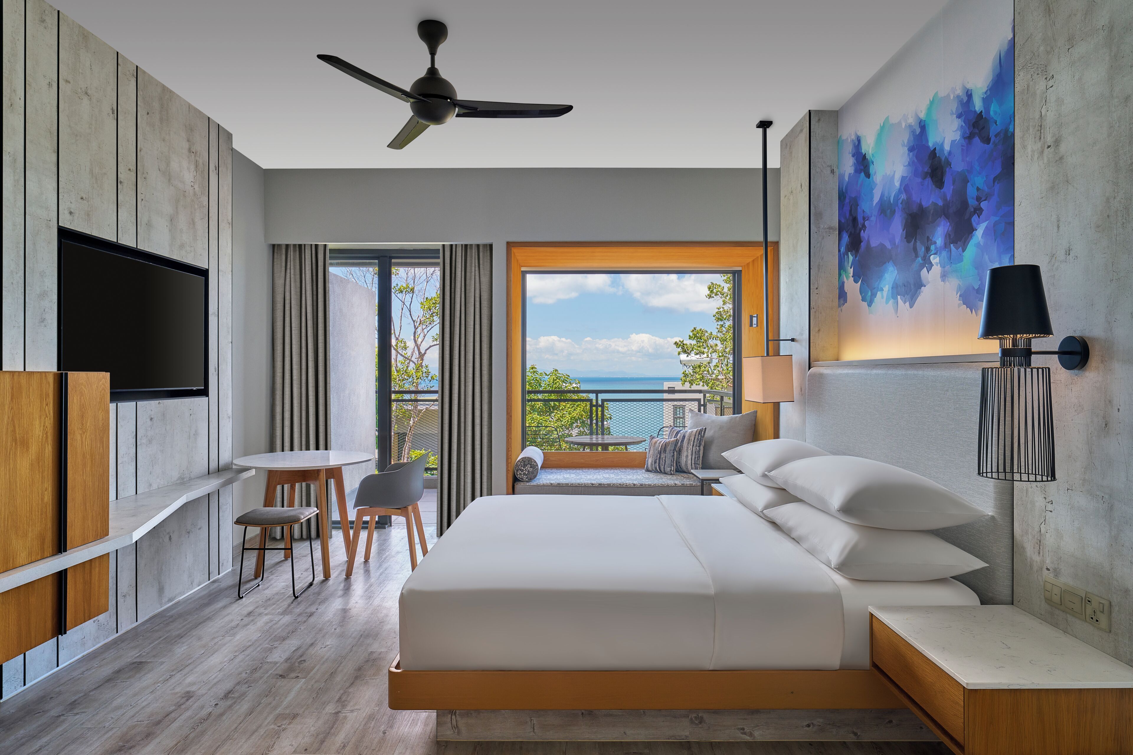 Ropa de cama de alta calidad y minibar 