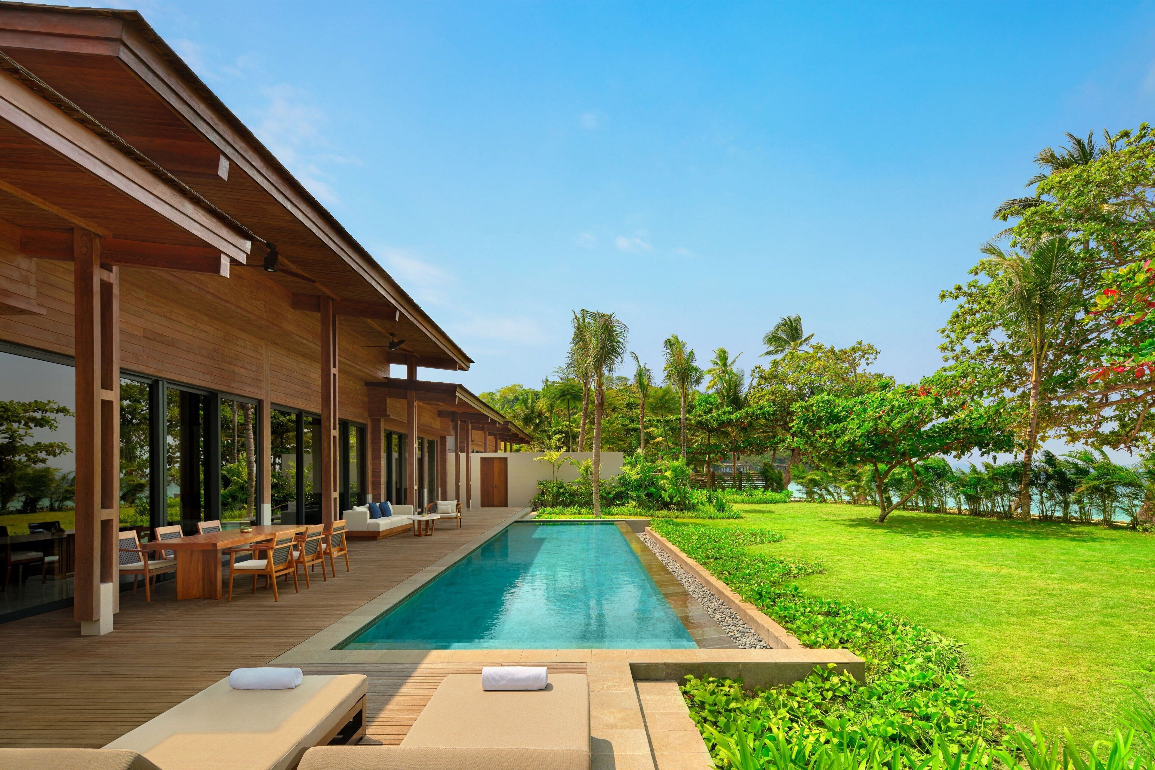 Kattohuoneisto, 1 parisänky | Ylelliset vuodevaatteet, tallelokero huoneessa