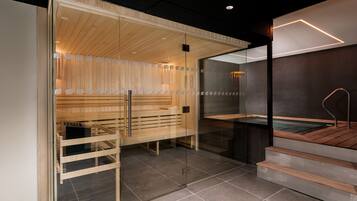 Sauna, hot tub, steam room