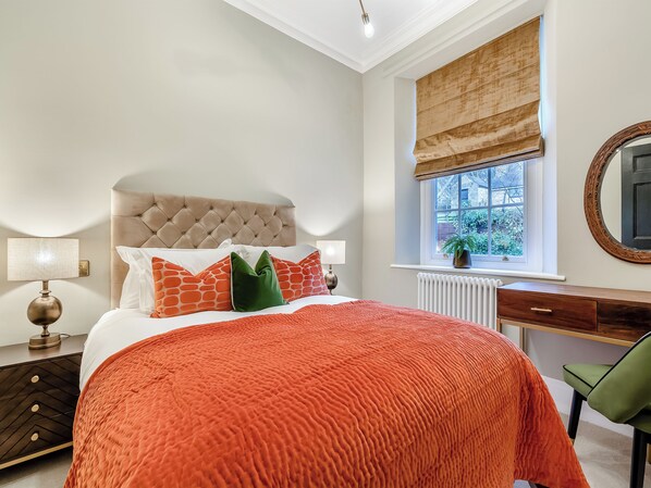 4 bedrooms, free WiFi, bed sheets