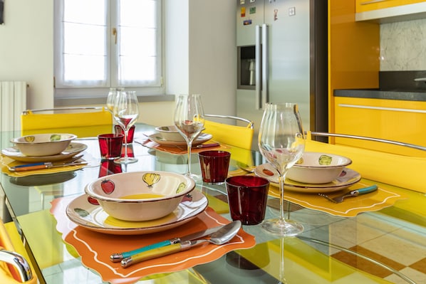 Appartement Affaires | Restauration dans la chambre